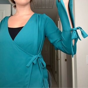 STUNNING dress shirt